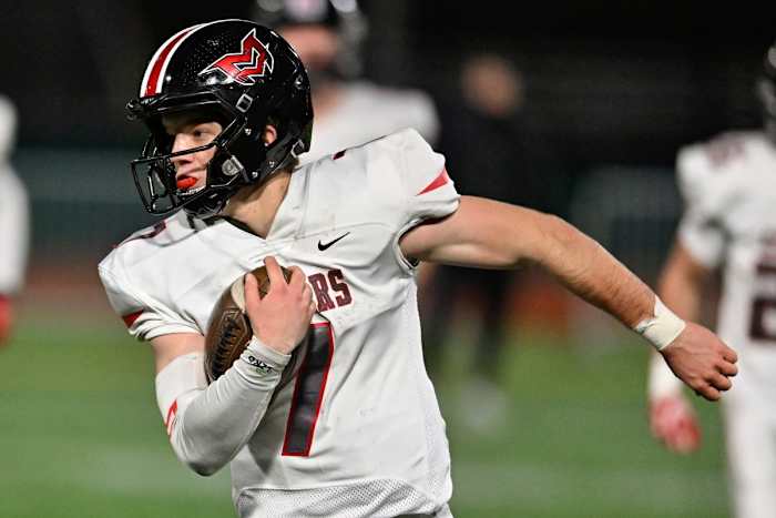 a Wilsonville Mountain View 5A Oregon football final November 24 2023 Leon Neuschwander 29